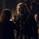Outlander » Season 2 » The Fox's Lair (2016)