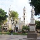 Churches in Peru by century