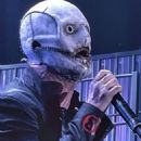 Corey Taylor debuts new mask at Rocklahoma on September 4, 2021 - 454 x 496