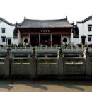 Religious buildings and structures in Wuhan
