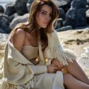 Nancy Ajram - Vogue Magazine Pictorial [United Arab Emirates] (January 2018) - 454 x 573