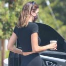 Kendall Jenner – Out for a morrning coffee in Malibu