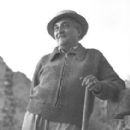 Romanian clothing