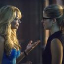 The Secret Origin of Felicity Smoak - 454 x 302