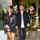 Sofia Vergara – With Antonela Roccuzzo joins Leo Messi for dinner at Papi Steak in Miami - 454 x 681