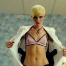 Kate Nauta - Transporter 2