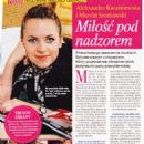 Aleksandra Kwasniewska and Marcin Szaniawski - Dobry Tydzień Magazine Pictorial [Poland] (13 December 2021)