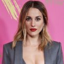 Silvia Alonso- 'MujerHoy' Awards 2019 - 400 x 600