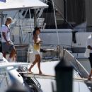 Victoria Beckham – On a yacht with David in Palm Beach - 454 x 321