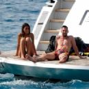 Antonela Roccuzzo – With Lionel Messi and Daniella Semaan on a yacht in Ibiza - 454 x 326