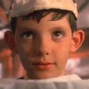 Lukas Haas - Lady in White - 454 x 255