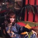 Talitha Pol 1968-Vogue-Italia - 445 x 596