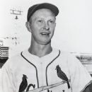 Red Schoendienst - 454 x 635
