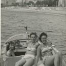 Dora Doll, Bella Darvi et Gloria Graham à Cannes, 1956 - 454 x 642
