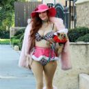 Phoebe Price – Out and about in Los Angeles