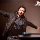 Atif Aslam Exclusive Images for song 'Piya Ore Piya' from TNPHG 2012 - 454 x 303