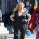 Amy Schumer – Spotted filming ‘Kinda Pregnant’ on NYC streets - 454 x 681