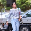 Claudia Karvan – Leaving her home in Sydney - 454 x 681