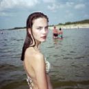 Julija Steponaviciute with Rasa Zukauskaite in Seaside Stories photo shoot (2010) - 454 x 304