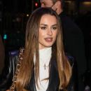 Amber Davies – Press Night for A Christmas Carol at the Dominion Theatre in London - 454 x 526