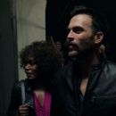 American Horror Story - Cheyenne Jackson - 454 x 255