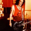 Stephen Pearcy - 454 x 454