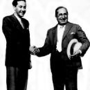 Irving Thalberg with Louis B. - 454 x 636