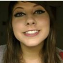 Catherine Wayne – Social media - 454 x 256