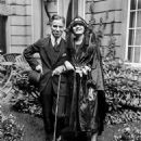 Charlie Chaplin and Pola Negri - 454 x 602