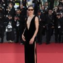 Natasha Andrews – ‘Le Comte De Monte-cristo’ Red Carpet – 2024 Cannes Film Festival - 454 x 568
