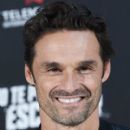 Ivan Sanchez- Day 2 - FesTVal 2019- Photocall - 400 x 600