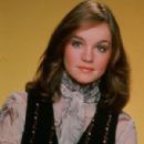 The Hardy Boys - Pamela Sue Martin - 300 x 450