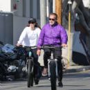 Christina Schwarzenegger &#8211; With Arnold Schwarzenegger On a bike ride in Los Angeles