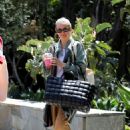 Ashlee Simpson – Getting a cup of coffee with a friend in West Hollywood