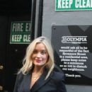 Laura Whitmore – Arrives for a charity gig ‘Rock Against Homelessness’ – Ireland - 454 x 681