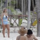 Bethan Kershaw – With Johnny Middlebrooks in Tulum - 454 x 356