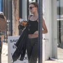 Lily-Rose Depp – Shopping at Reformation Vintage on Melrose Ave in West Hollywood - 454 x 681