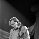 David Gilmour  ‘Guitar Greats’ concert at the Capitol Theater in Passaic, New Jersey, November 1984 - 410 x 612