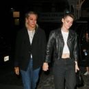 Kristen Stewart – With Dylan Meyer return home - 454 x 681