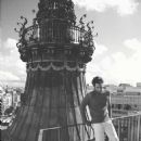Jon Kortajarena - Esquire Magazine Pictorial [Mexico] (October 2021) - 454 x 571