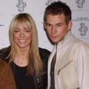 Liz McClarnon and Lee Ryan - 454 x 490