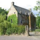 Listed buildings in Renfrewshire