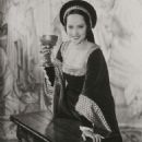 The Private Life of Henry VIII. - Merle Oberon - 454 x 585