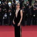 Natasha Andrews – ‘Le Comte De Monte-cristo’ Red Carpet – 2024 Cannes Film Festival - 454 x 568