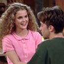 David Faustino, Keri Russell - Married with Children - 454 x 321