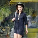Jessica Stroup: arrived on the set of “90210”
