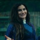 Agatha All Along - Kathryn Hahn - 454 x 190