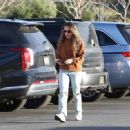 Jinger Duggar – In a tight ripped jeans on a Target run in Los Angeles - 454 x 331