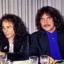 Geezer Butler with Ronnie James Dio - 454 x 580