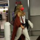 Kate Hudson – Arrives at Miami International Airport
